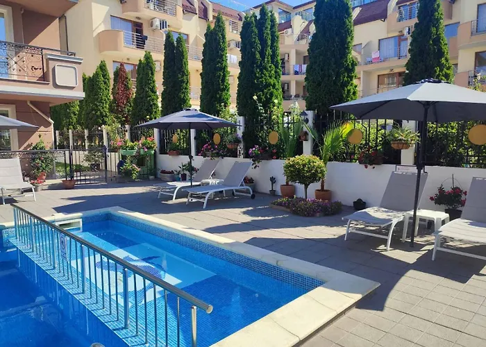 Divela 3 Apartments